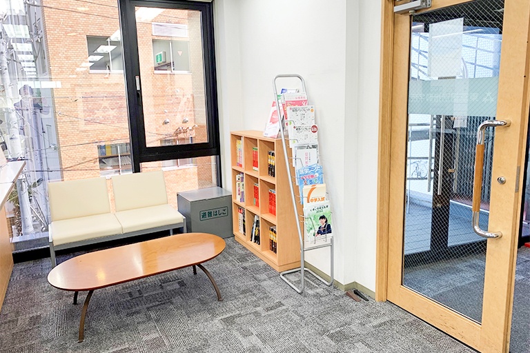 充実の学習環境:ちょっとした相談・質問をしやすいオープンスペース