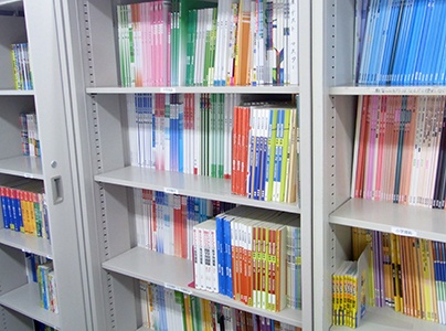 充実の学習環境:多様なテキストをご用意し、お子さまに最適なものをご提案しています。