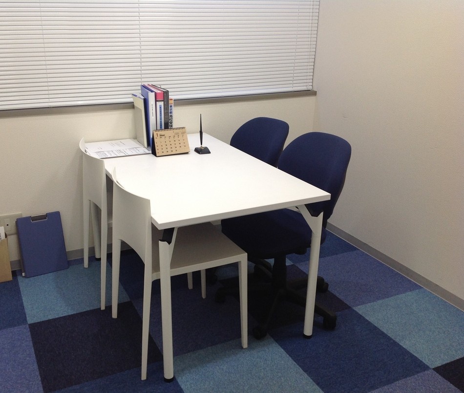 充実の学習環境:面談室 お悩みやご要望をお聞かせください。