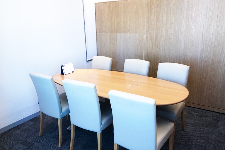 充実の学習環境:年数回の面談を実施。進路や学習方法について定期的にご提案しています。