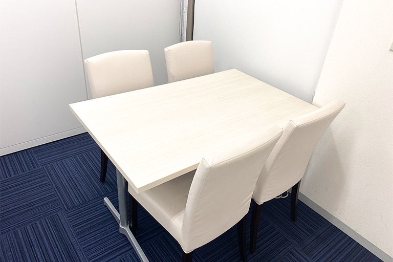 充実の学習環境:個別相談用の面談室。最適な学習方法や志望校のご提案などをこまめに行っています。