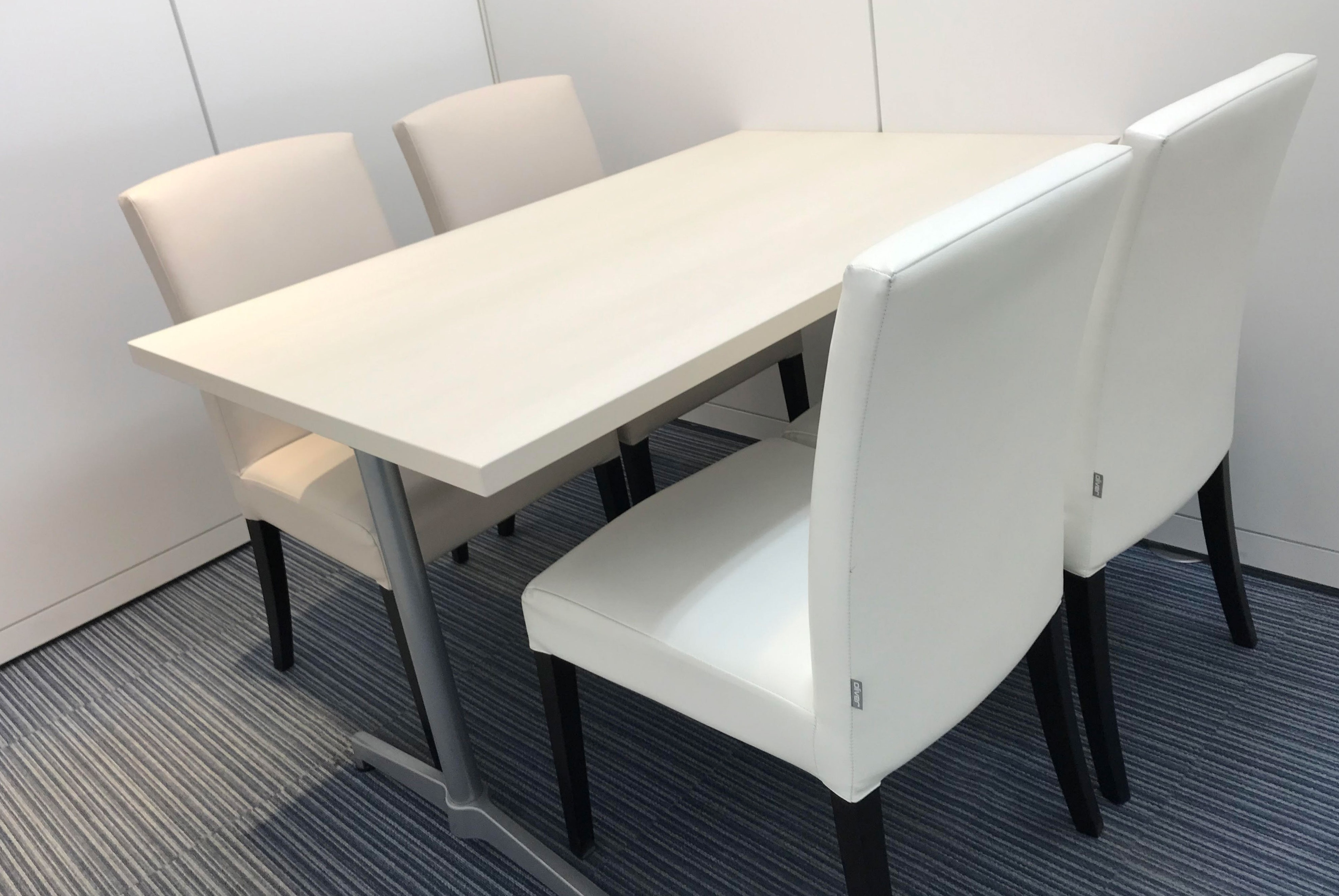 充実の学習環境:年数回の面談を実施。進路や学習方法について定期的にご提案しています。