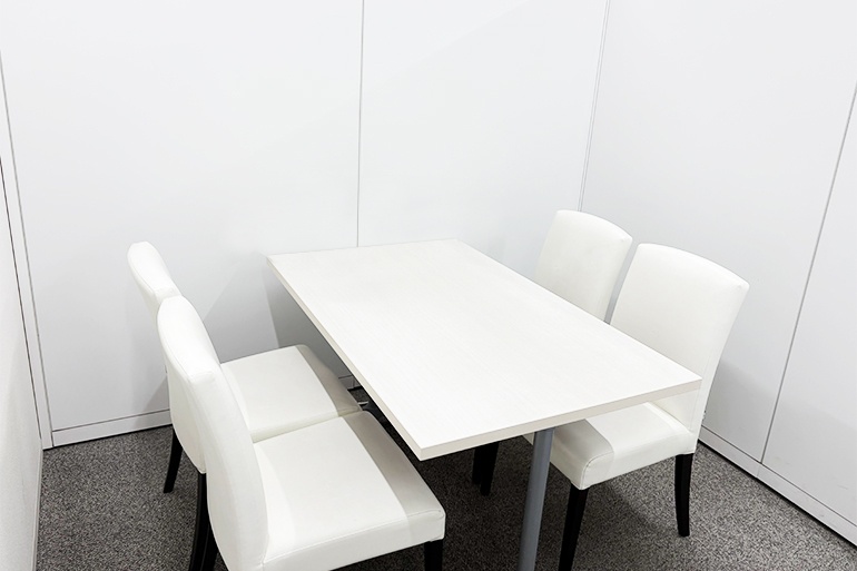 充実の学習環境:年数回の面談を実施。進路や学習方法について定期的にご提案しています。