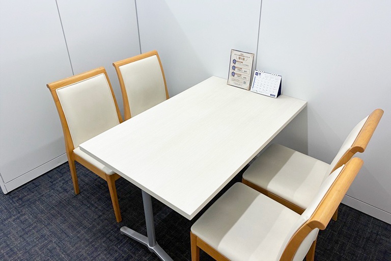 充実の学習環境:個別相談用の面談室。最適な学習方法や志望校のご提案などをこまめに行っています。