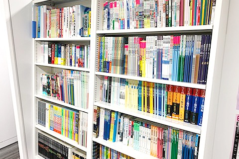 充実の学習環境:対応テキストは十分な種類・量を準備。お子さまの課題や目標に合わせて対応しています。