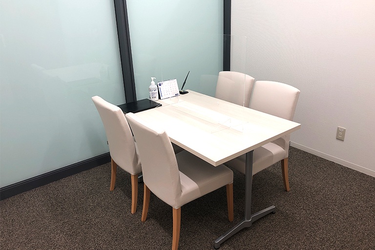 充実の学習環境:個別相談用の面談室。最適な学習方法や志望校のご提案などをこまめに行っています。