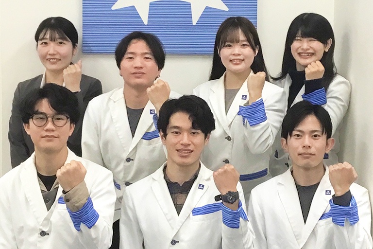 お子さまにぴったり合った講師が担当できるよう、多くの講師を揃えております