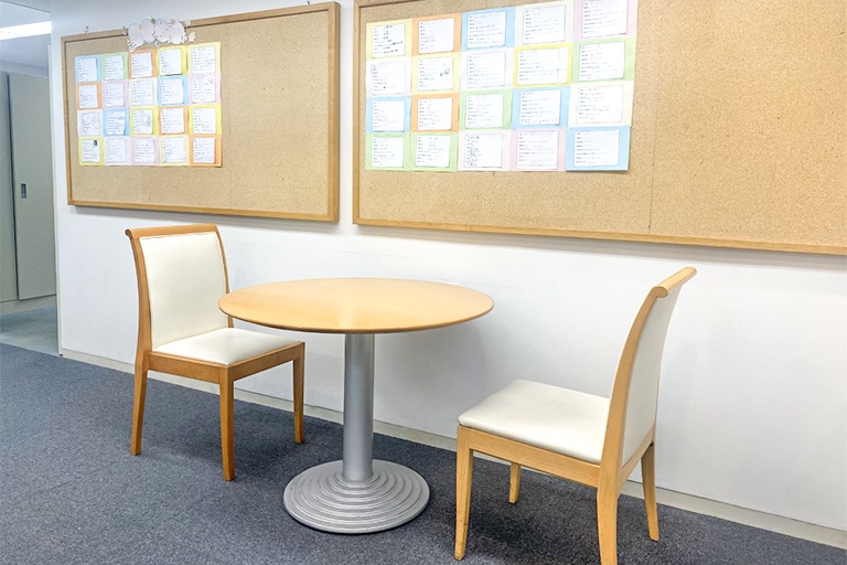 充実の学習環境:ちょっとした相談・質問をしやすいオープンスペース