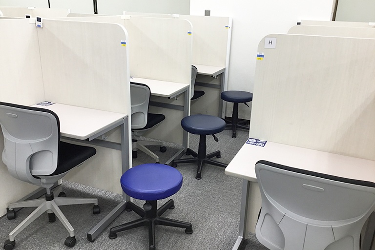 充実の学習環境:集中できる環境でレッスンを受けることができます