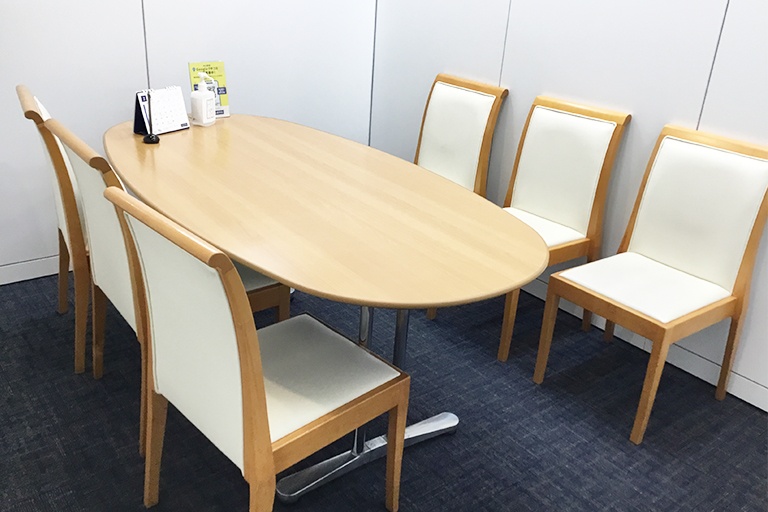 充実の学習環境:年数回の面談を実施。進路や学習方法について定期的にご提案しています。