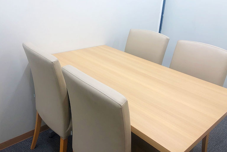 充実の学習環境:個別相談用の面談室。最適な学習方法や志望校のご提案などをこまめに行っています。