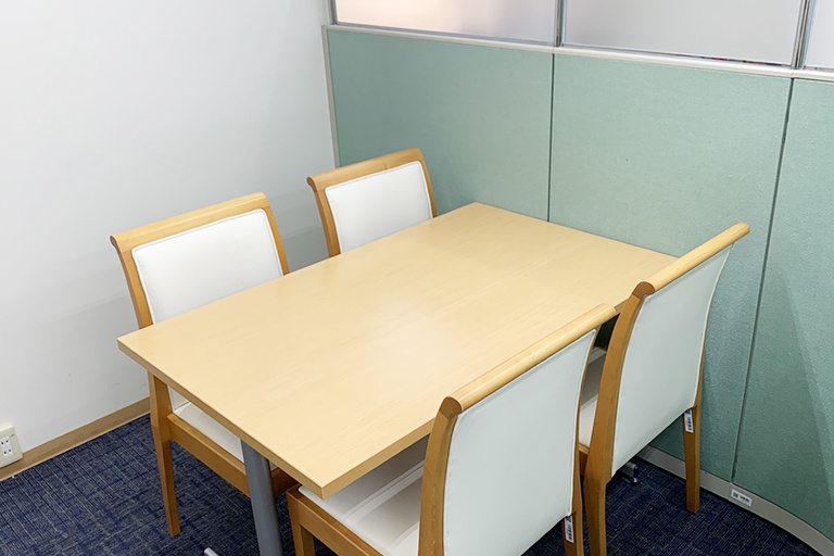 充実の学習環境:個別相談用の面談室。最適な学習方法や志望校のご提案などをこまめに行っています。