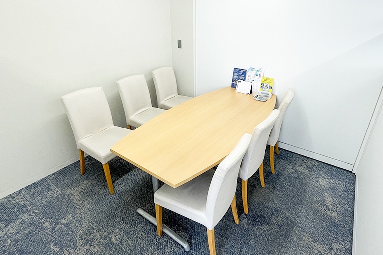 充実の学習環境:個別相談用の面談室。最適な学習方法や志望校のご提案などをこまめに行っています。