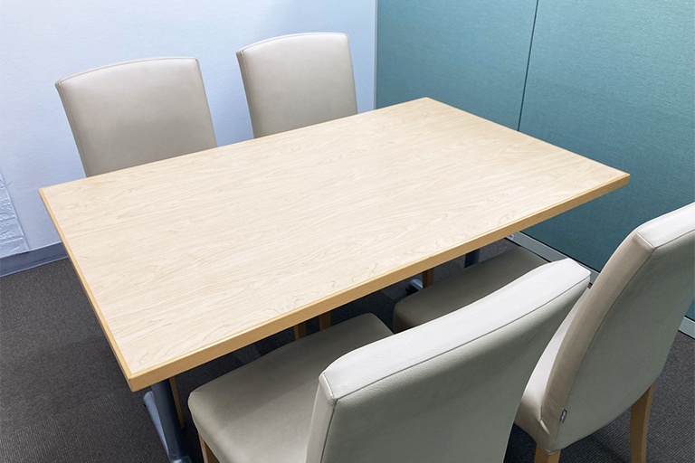 充実の学習環境:個別相談用の面談室。最適な学習方法や志望校のご提案などをこまめに行っています