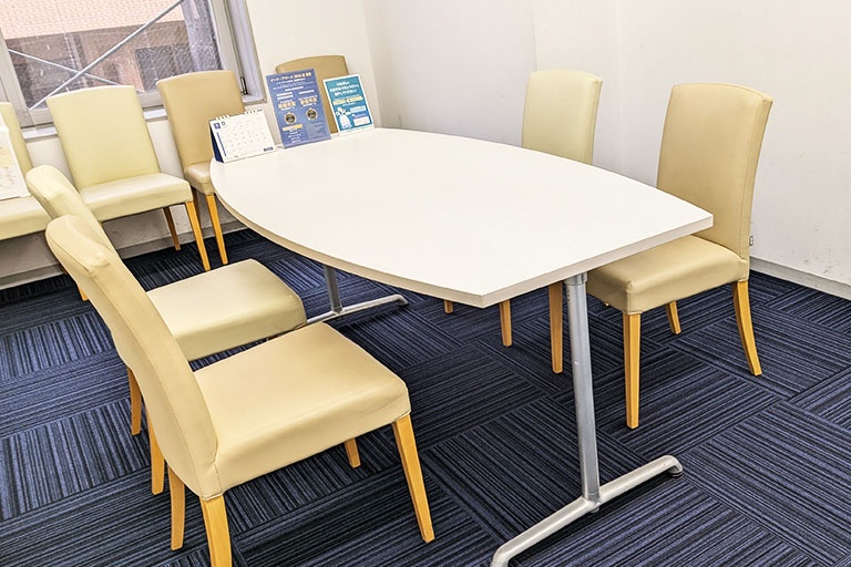 充実の学習環境:個別相談用の面談室。最適な学習方法や志望校のご提案などをこまめに行っています。