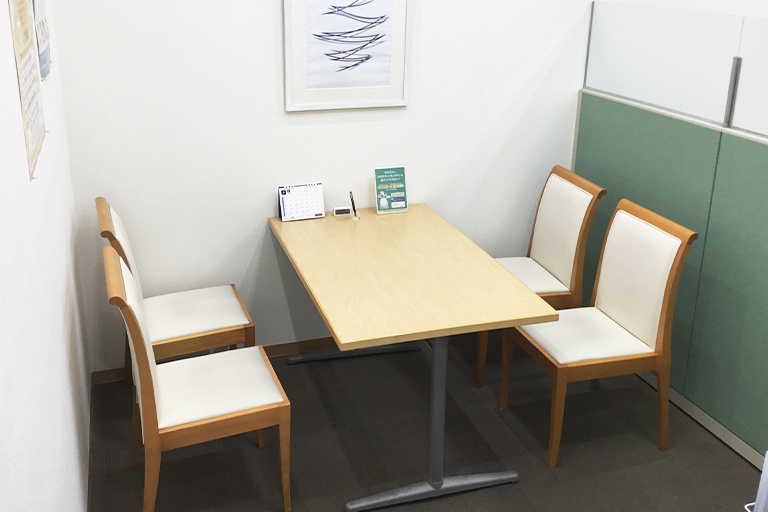 充実の学習環境:年3回以上個別面談を実施。成績や進路について丁寧に相談・ご提案させていただきます。