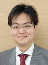 教室長/谷