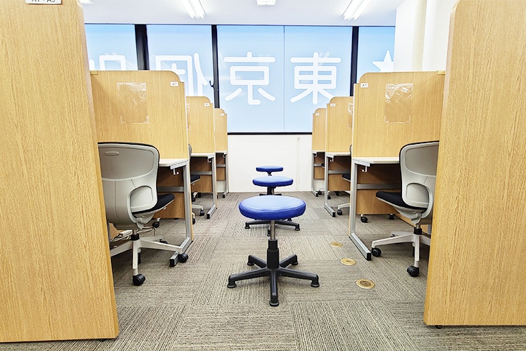 充実の学習環境:集中できる環境でレッスンを受けることができます。