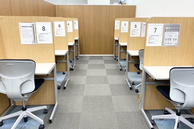 充実の学習環境:静かで集中しやすい自習スペース。