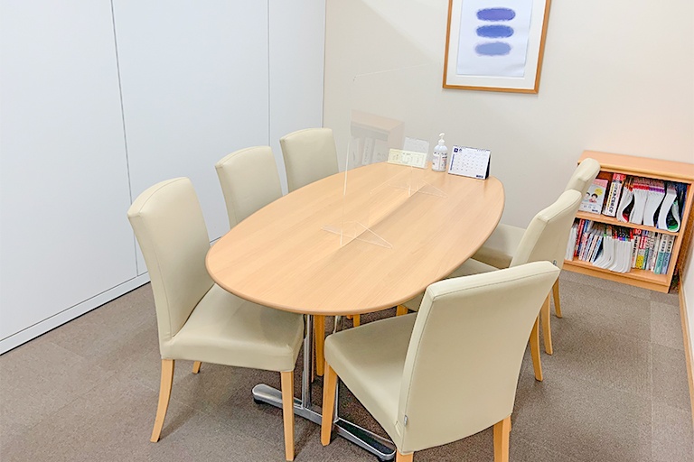 充実の学習環境:個別相談用の面談室。最適な学習方法や志望校のご提案などをこまめに行っています。