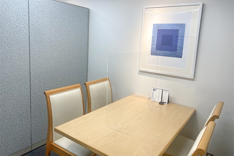 充実の学習環境:個別相談用の面談室。最適な学習方法や志望校のご提案などをこまめに行っています。