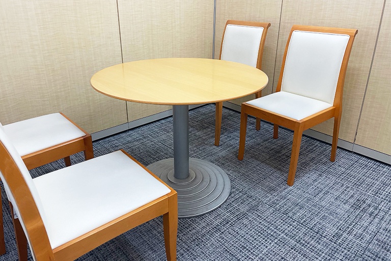 充実の学習環境:年3回の定期面談以外にも、進路相談・授業相談などを、いつでも受け付けております。