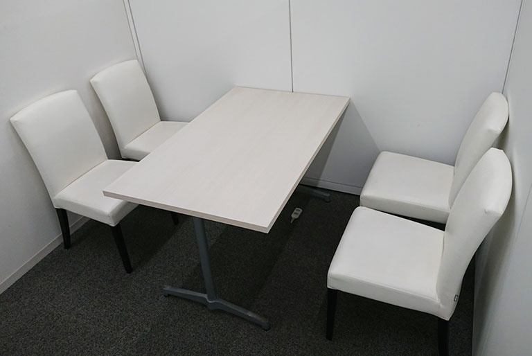 充実の学習環境:年数回の面談を実施。進路や学習方法について定期的にご提案しています。