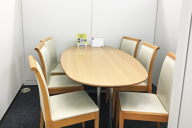 充実の学習環境:個別相談用の面談室。成績や進路について丁寧に相談・ご提案させていただきます。