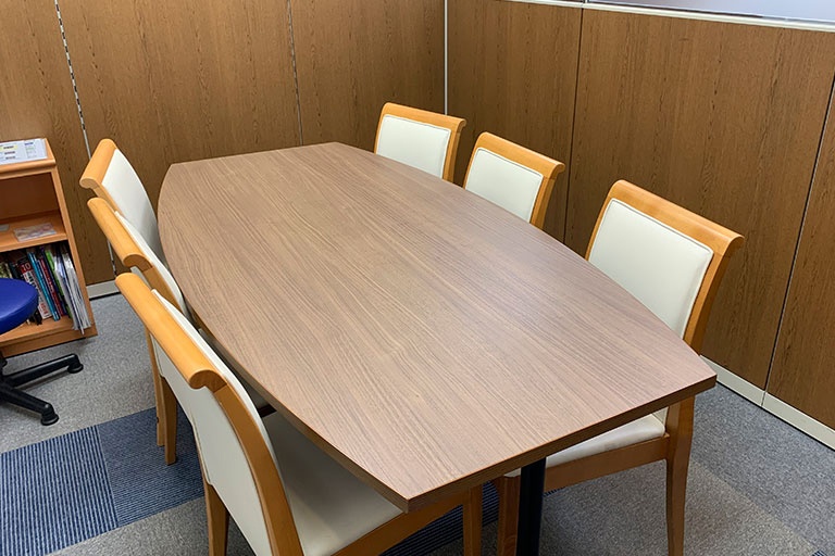 充実の学習環境:個別相談用の面談室。最適な学習方法や志望校のご提案などをこまめに行っています。