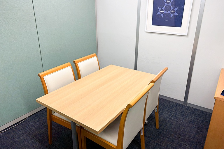 充実の学習環境:個別相談用の面談室。最適な学習方法や志望校のご提案などをこまめに行っています。