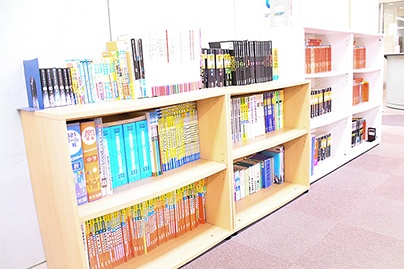 充実の学習環境:各種過去問題・受験資料等取り揃えております。ご自由にご活用ください。