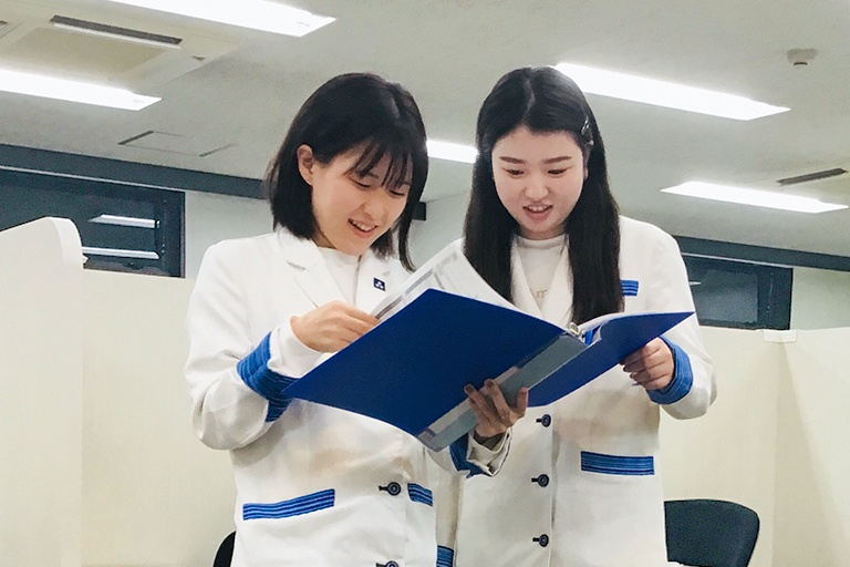 充実の学習環境:生徒想いの優しい先生たちがお子さまの性格・現状・目標に合わせて伴走します。