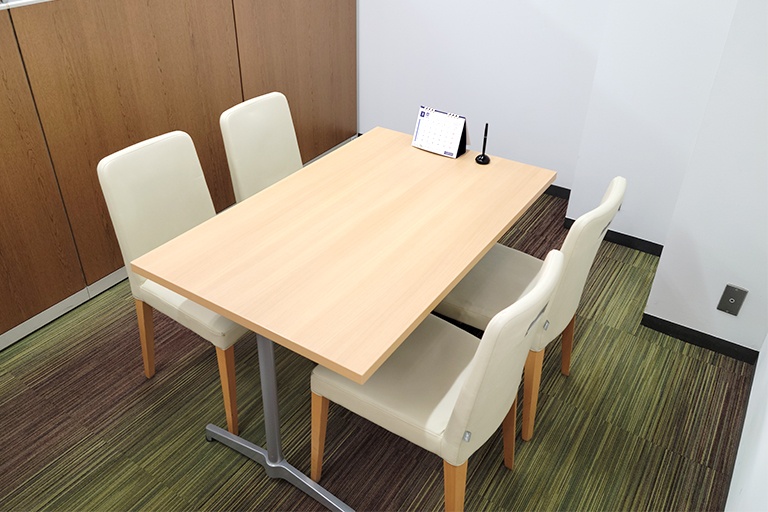 充実の学習環境:個別相談用の面談室。最適な学習方法や志望校のご提案などをこまめに行っています。