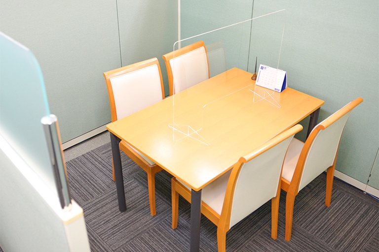 充実の学習環境:年数回の面談を実施。進路や学習方法について定期的にご提案しています。